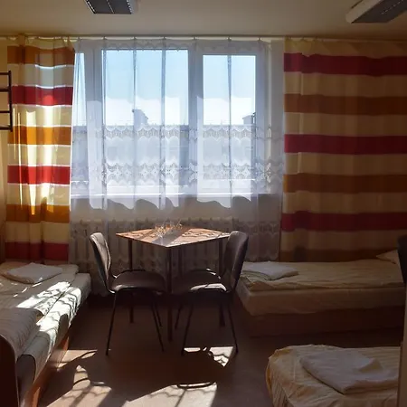 Hostel Dom Studencki Atol *