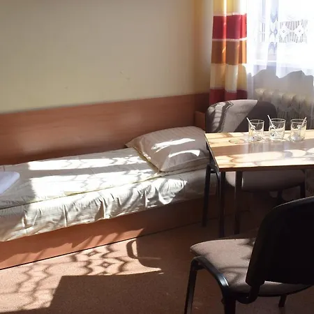 Vandrarhem Dom Studencki Atol *