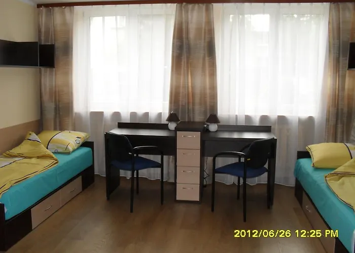 Hostel Dom Studencki Atol *