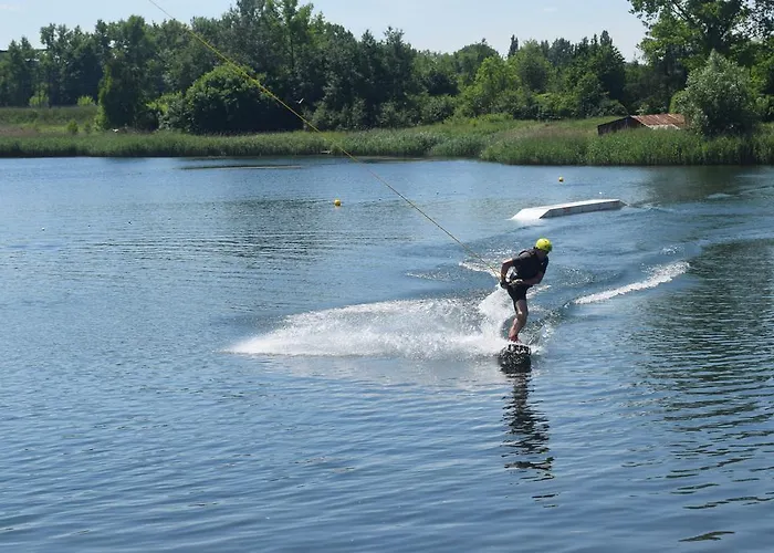 Vandrerhjem Dom Studencki Atol *