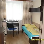 Dom Studencki Atol Albergue *