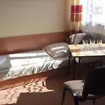 Albergue Dom Studencki Atol *